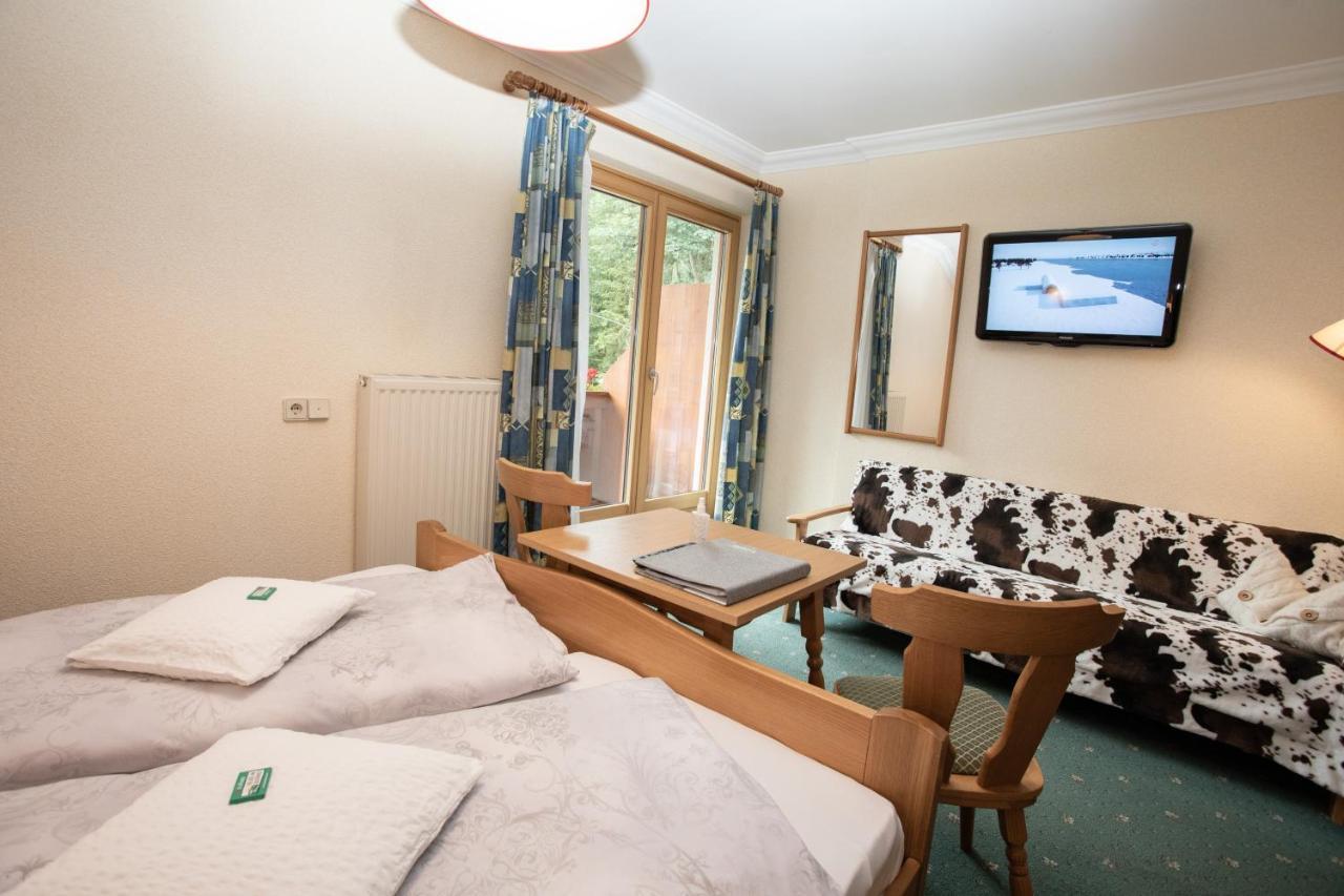 Rosspointnerhof Hotell Haus im Ennstal Exteriör bild